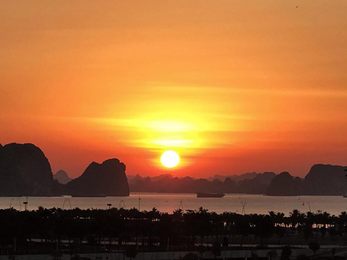 Elysinam Boutique Hotel Ha Long Eksteriør billede