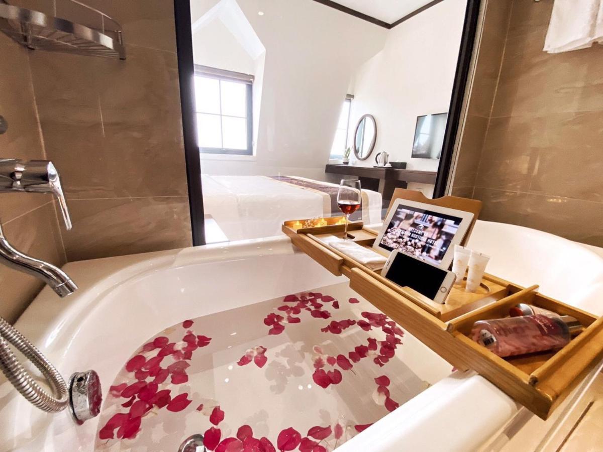Elysinam Boutique Hotel Ha Long Eksteriør billede